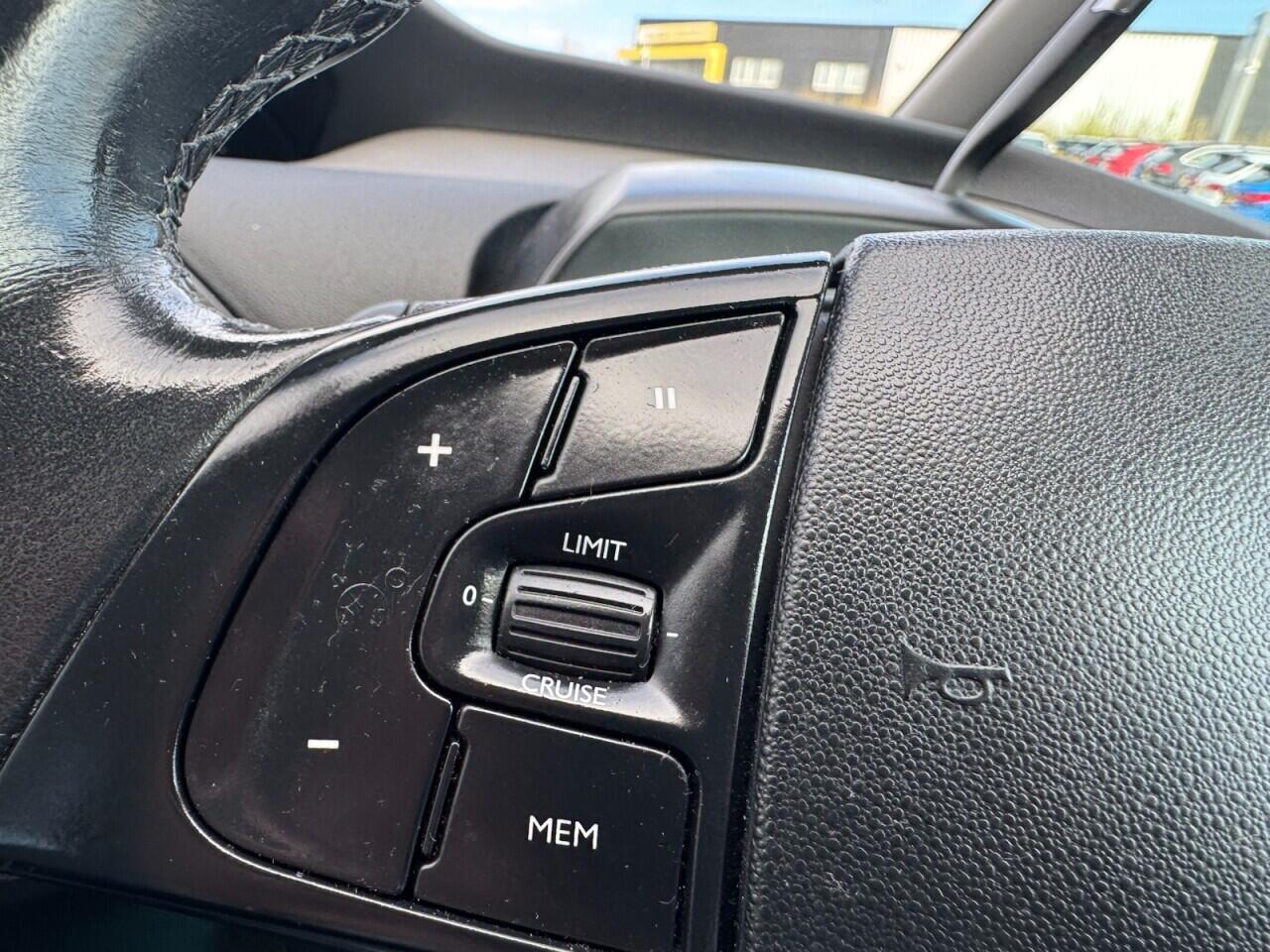 Used Citroen C4 Picasso 2017 for sale - 77441136: Photo 62