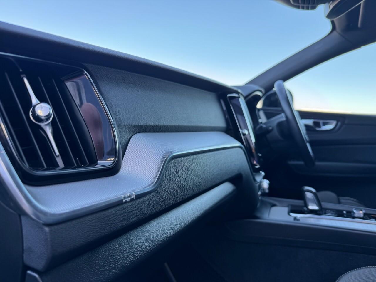 Used Volvo XC60 2020 for sale - 76701361: Photo 32