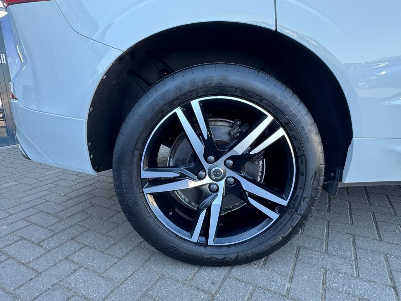 Used Volvo XC60 2020 for sale - 76701361: Photo 38