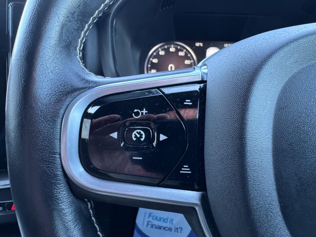 Used Volvo XC60 2020 for sale - 76701361: Photo 59