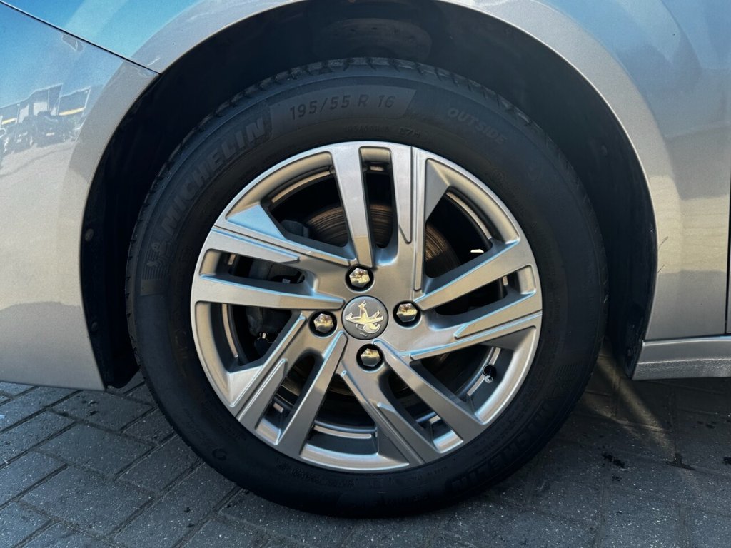 Used Peugeot 208 2020 for sale - 76558903: Photo 17