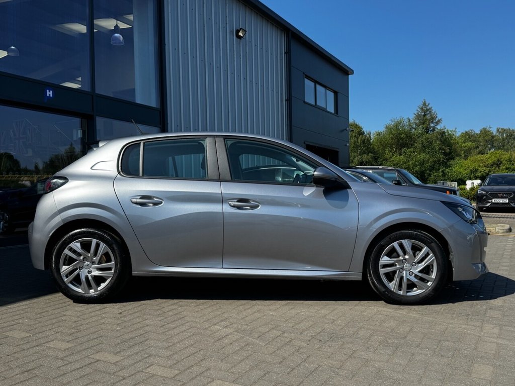 Used Peugeot 208 2020 for sale - 76558903: Photo 9