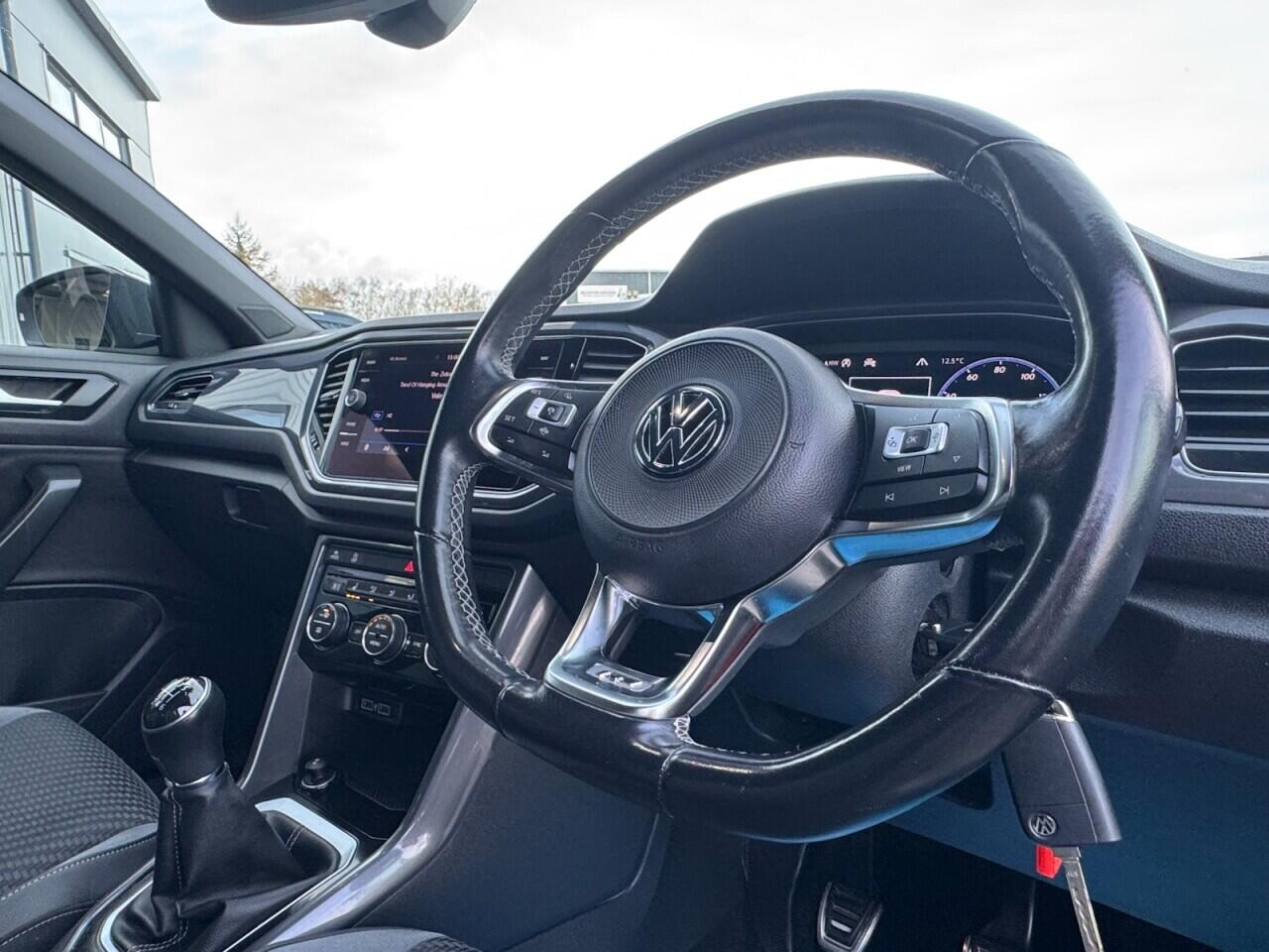 Used Volkswagen T-Roc 2020 for sale - 76701810: Photo 43