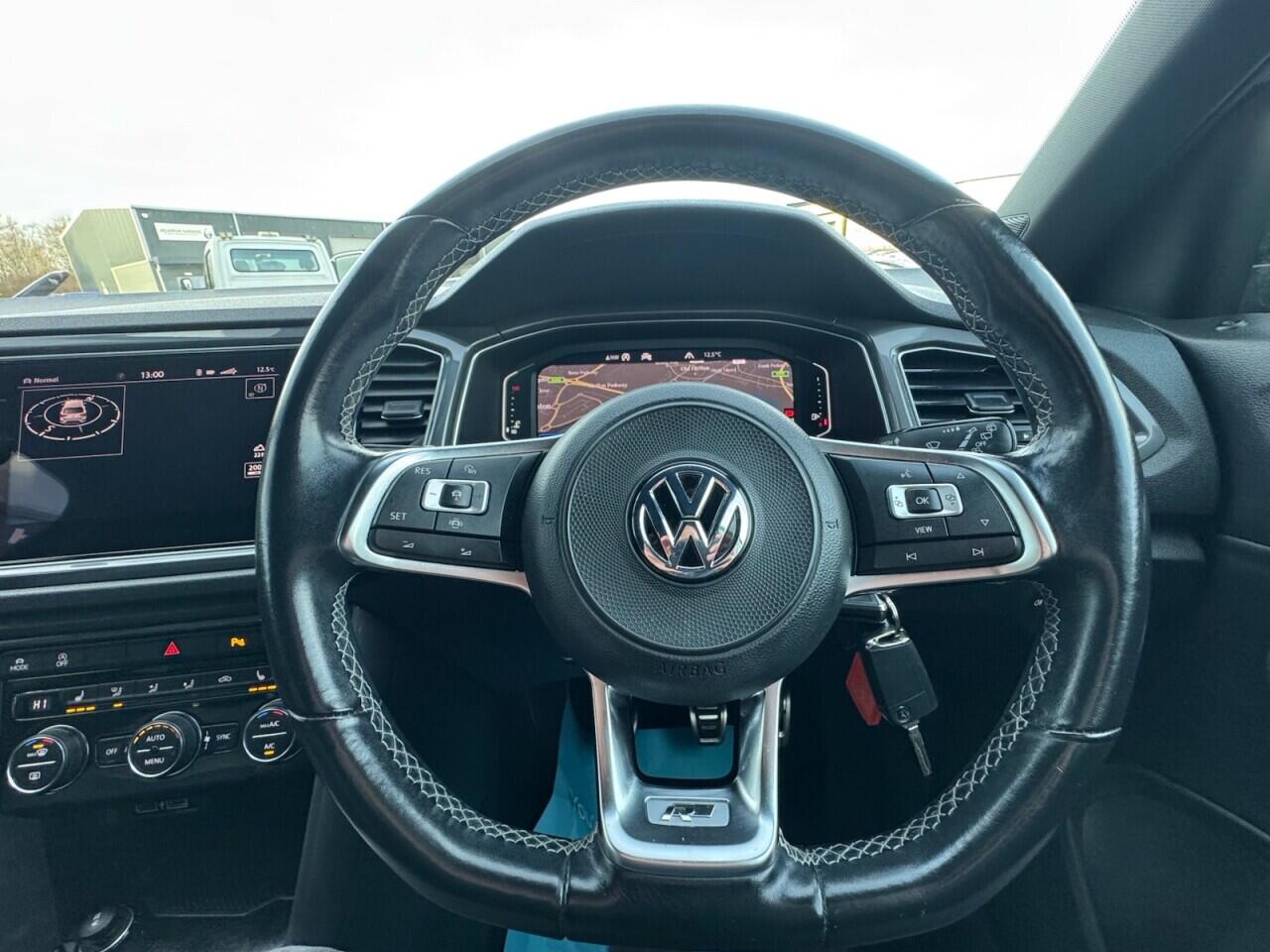 Used Volkswagen T-Roc 2020 for sale - 76701810: Photo 56