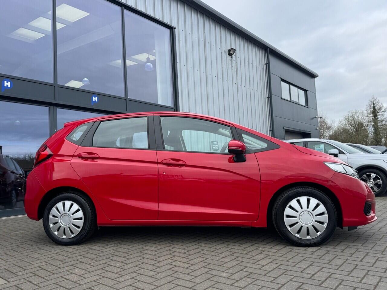 Used Honda Jazz 2019 for sale - 77657584: Photo 45