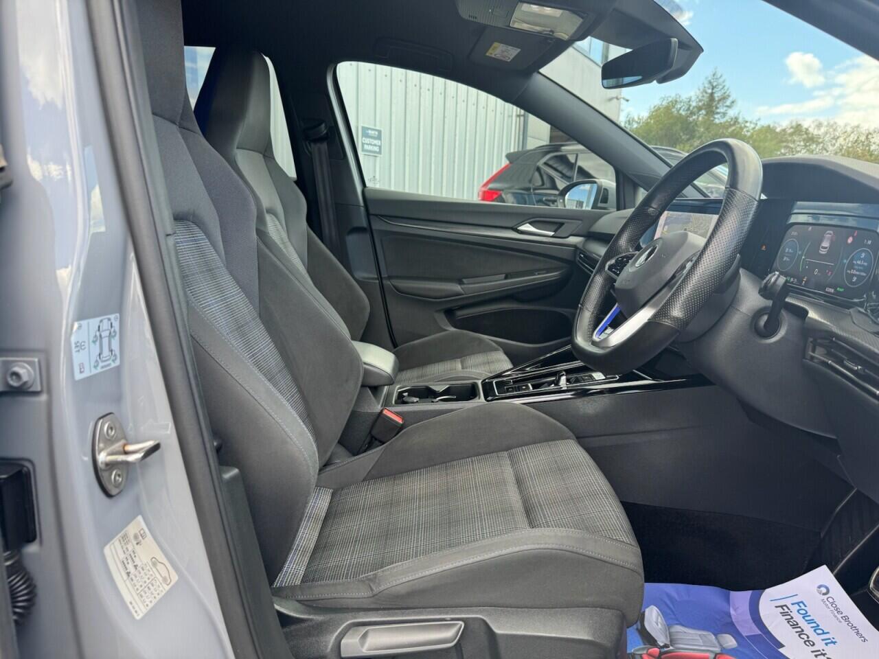 Used Volkswagen Golf for sale - 76701187: Photo 5