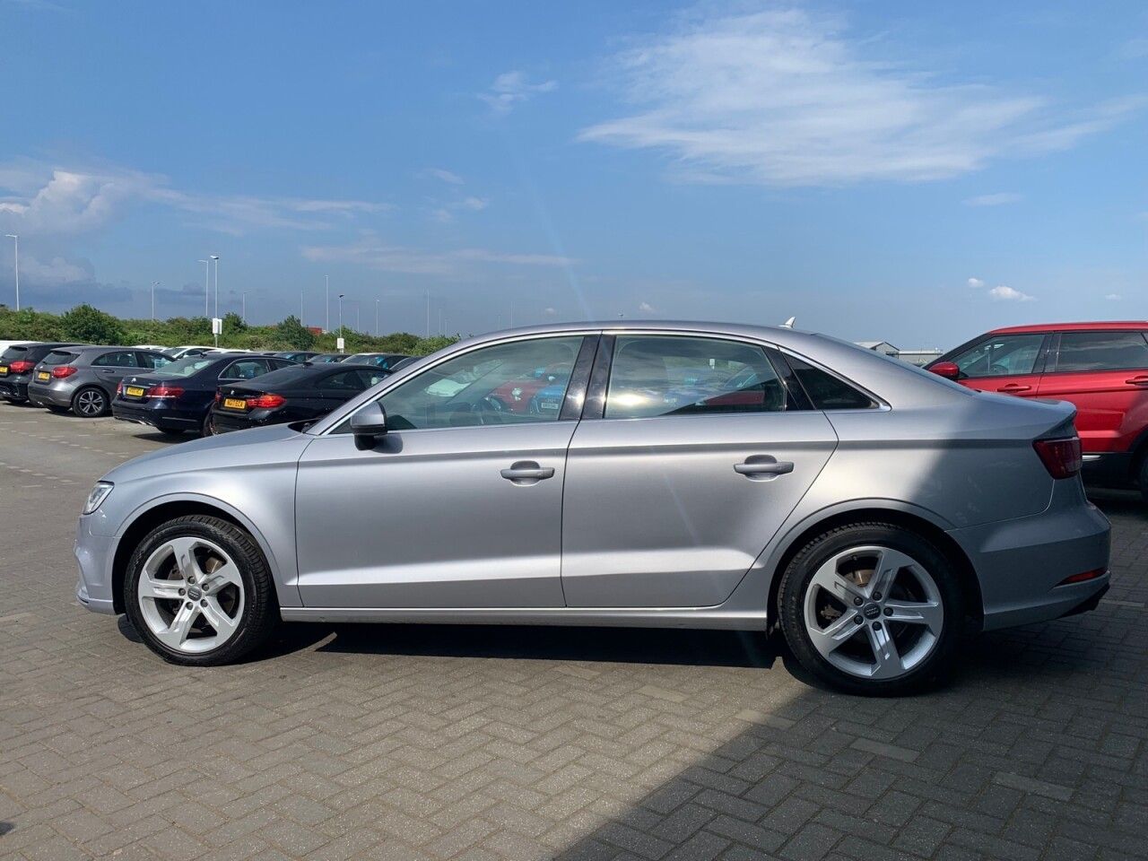 Used Audi A3 2018 for sale - 76701387: Photo 11
