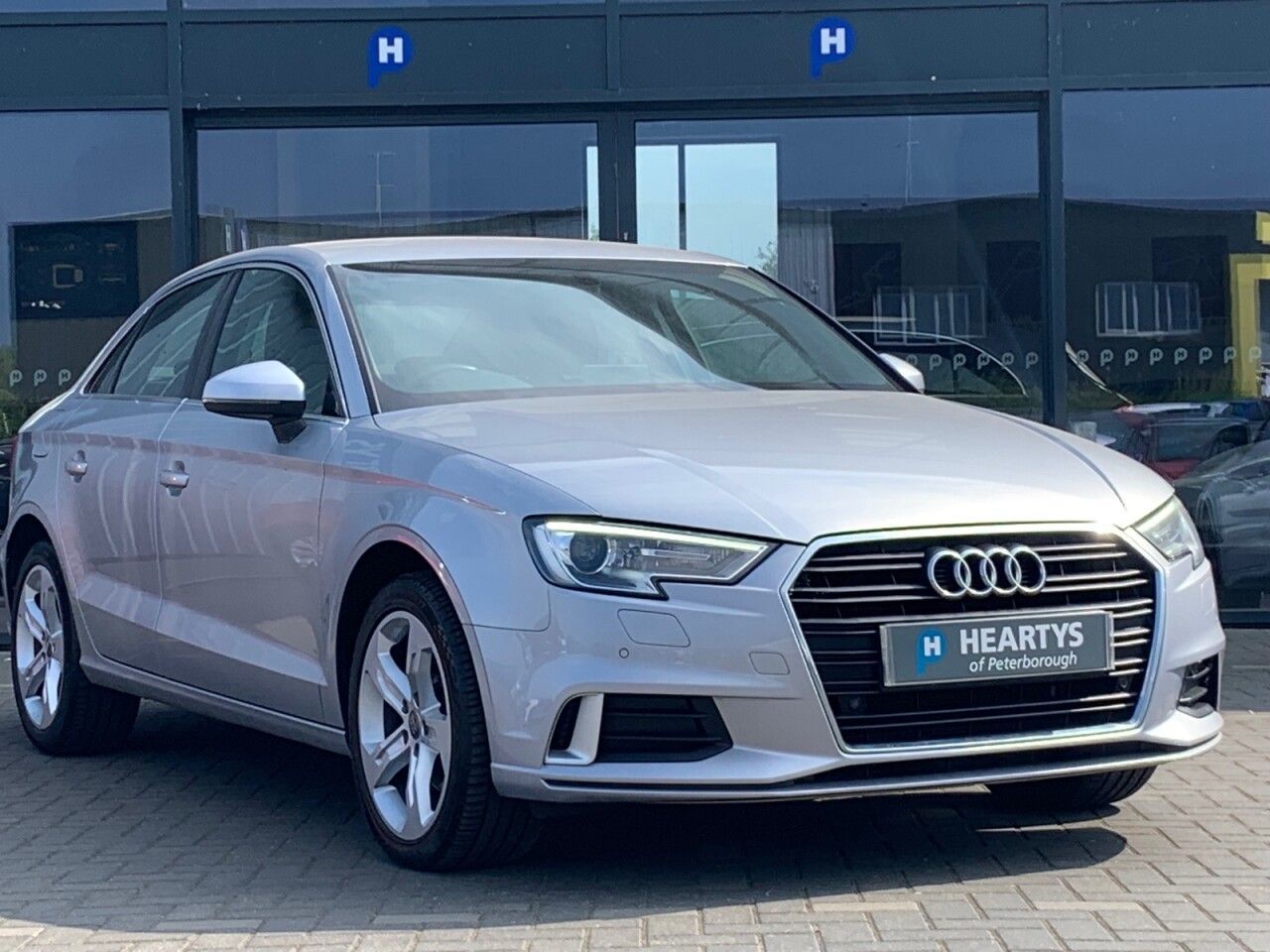 Used Audi A3 2018 for sale - 76701387: Photo 6
