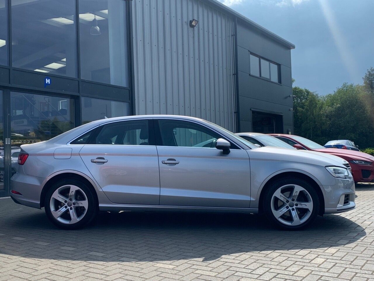 Used Audi A3 2018 for sale - 76701387: Photo 9