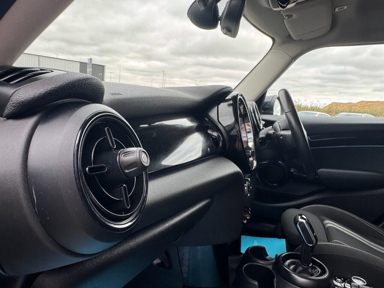 Used MINI Hatch 2022 for sale - 76996448: Photo 39