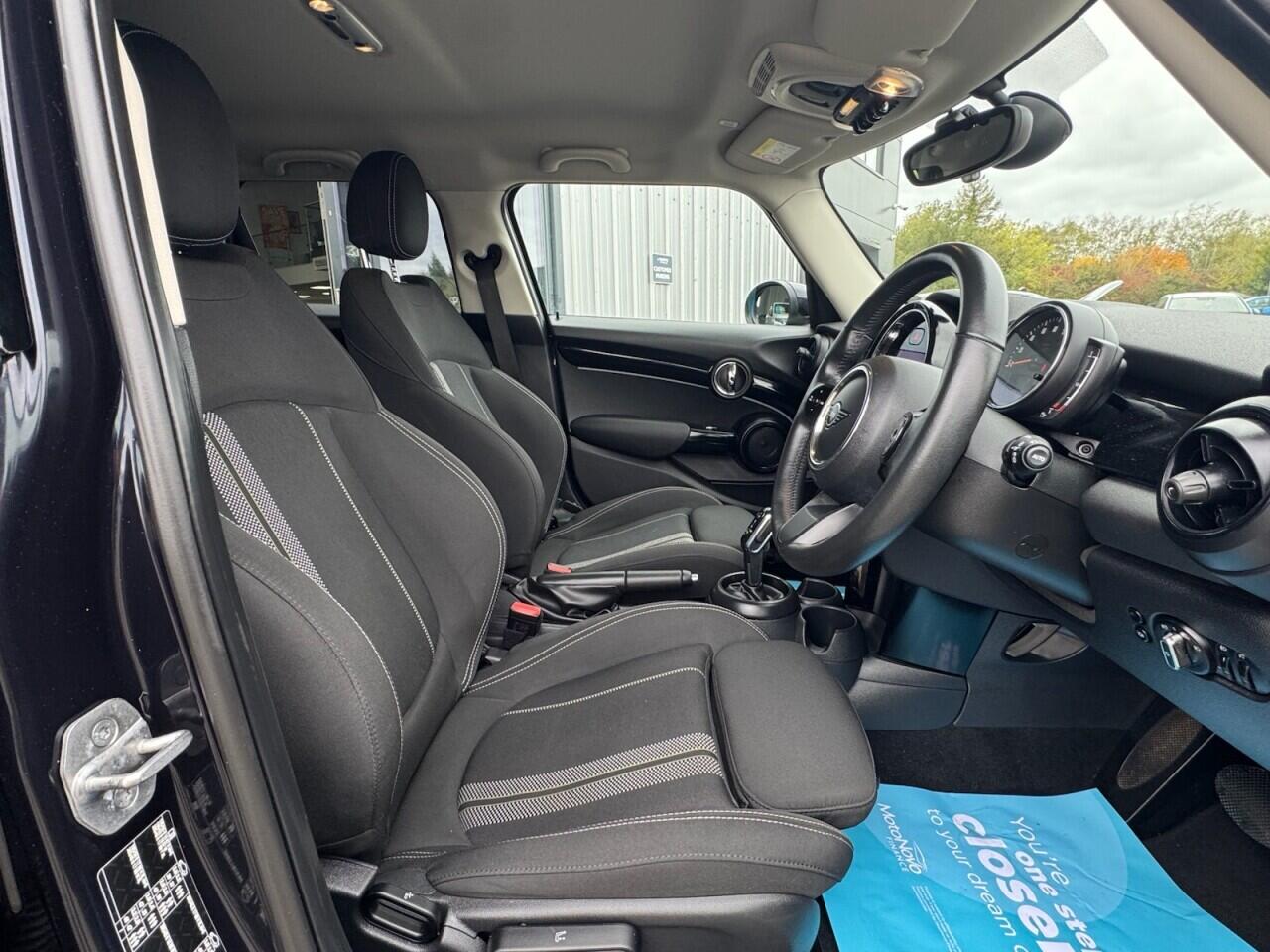 Used MINI Hatch 2022 for sale - 76996448: Photo 5