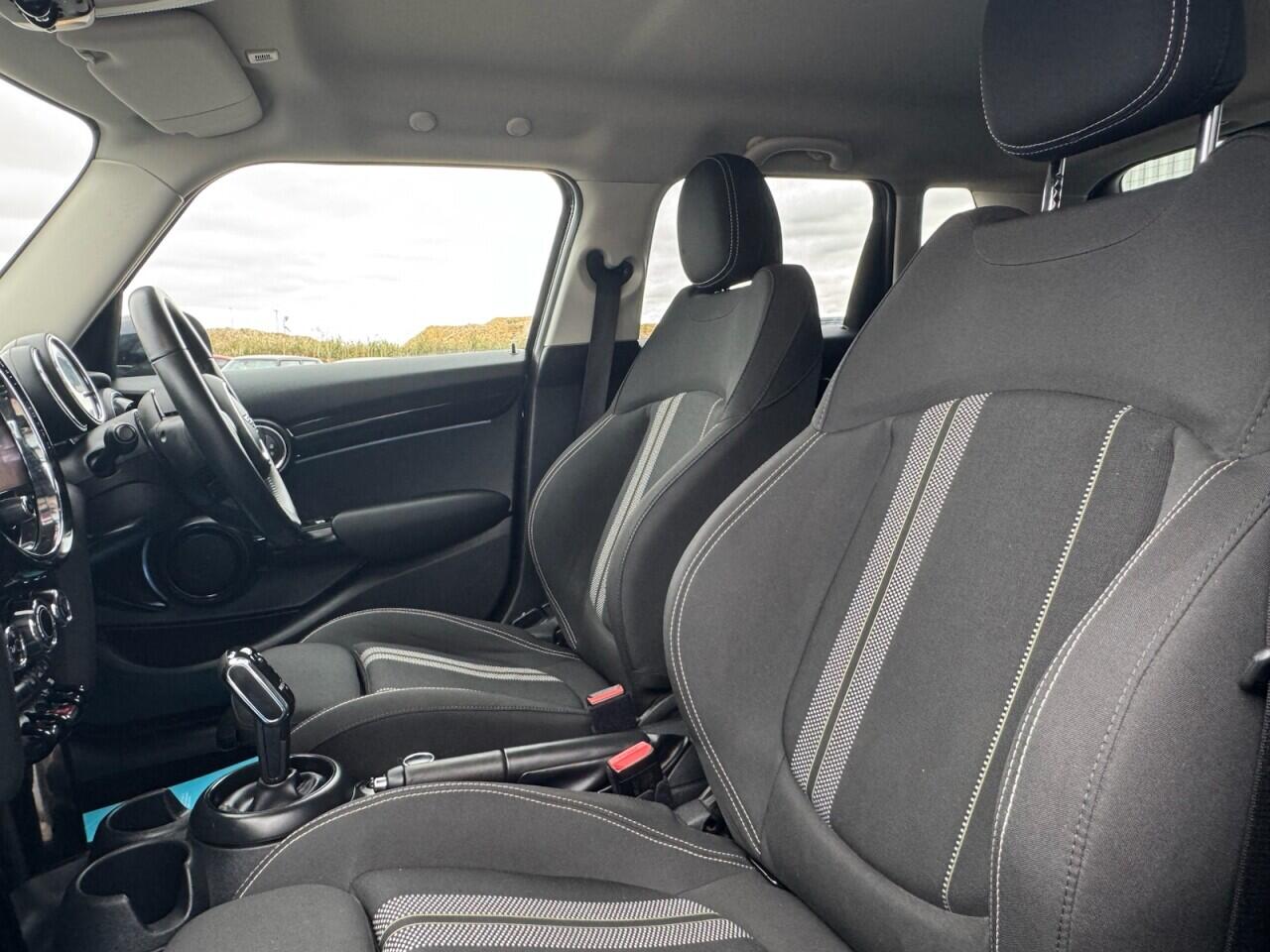 Used MINI Hatch 2022 for sale - 76996448: Photo 51