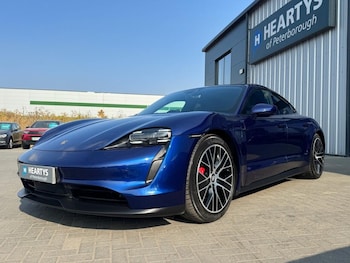 Used Porsche Taycan 2020 for sale - 79291419: Photo