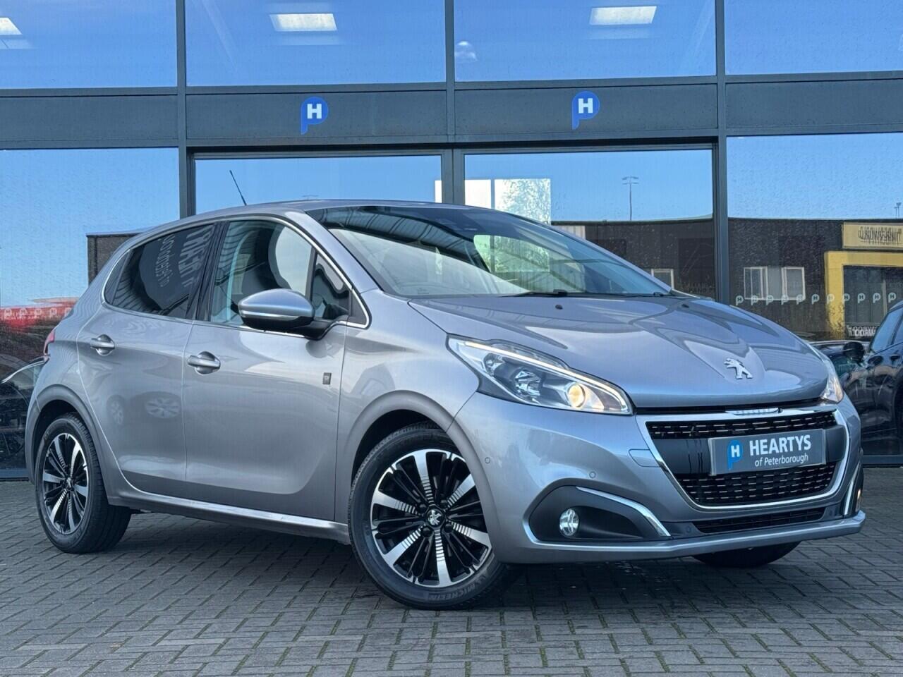 Used Peugeot 208 2019 for sale - 76702173: Photo 1