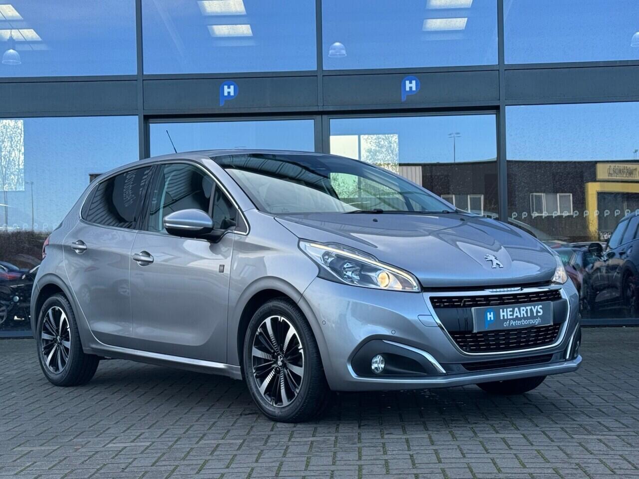 Used Peugeot 208 2019 for sale - 76702173: Photo 12