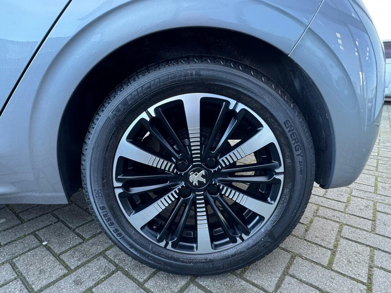 Used Peugeot 208 2019 for sale - 76702173: Photo 28