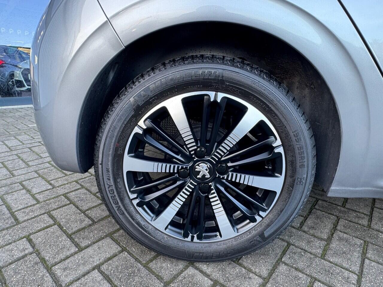 Used Peugeot 208 2019 for sale - 76702173: Photo 42