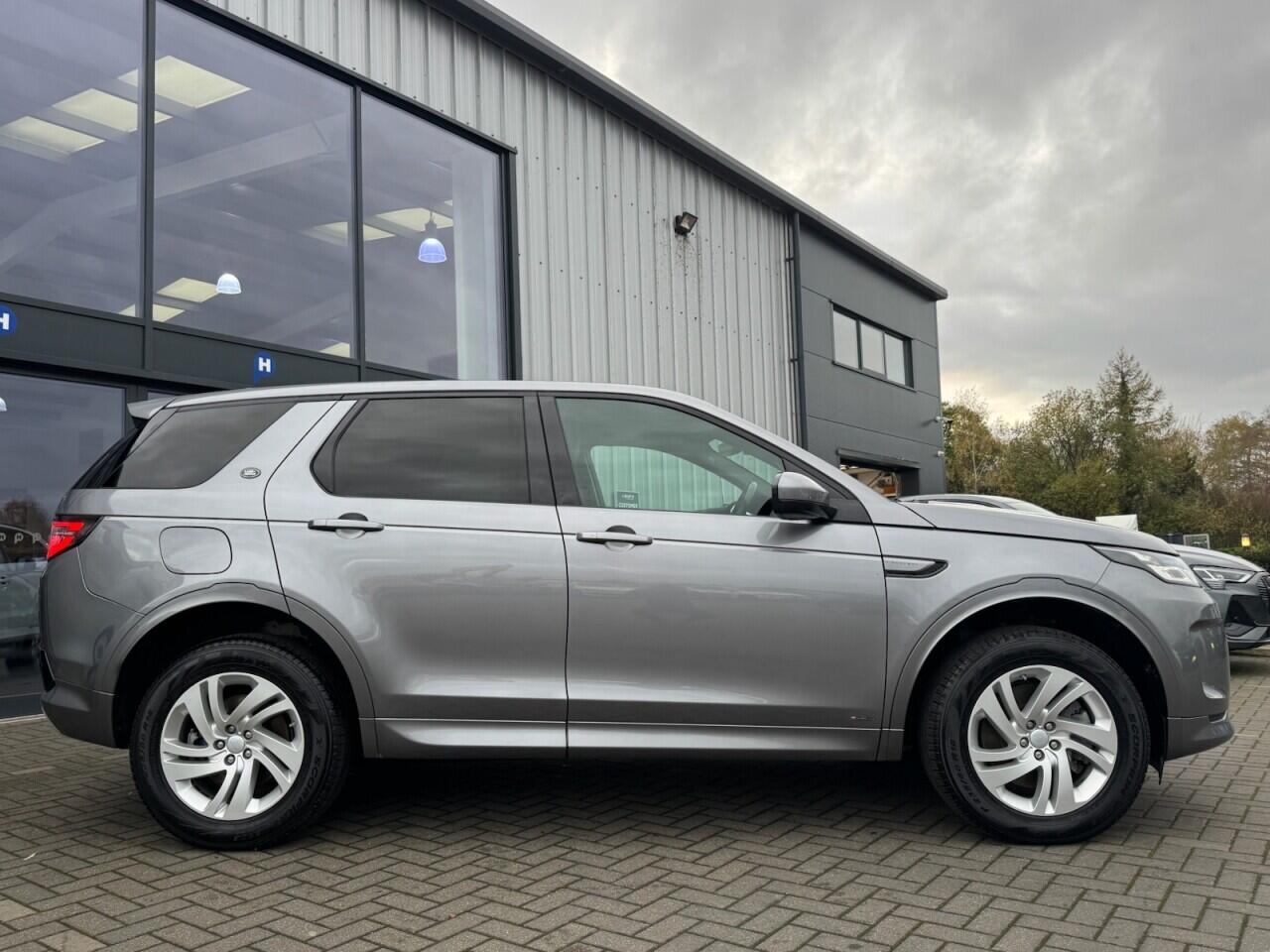 Used Land Rover Discovery Sport for sale - 76702499: Photo 12