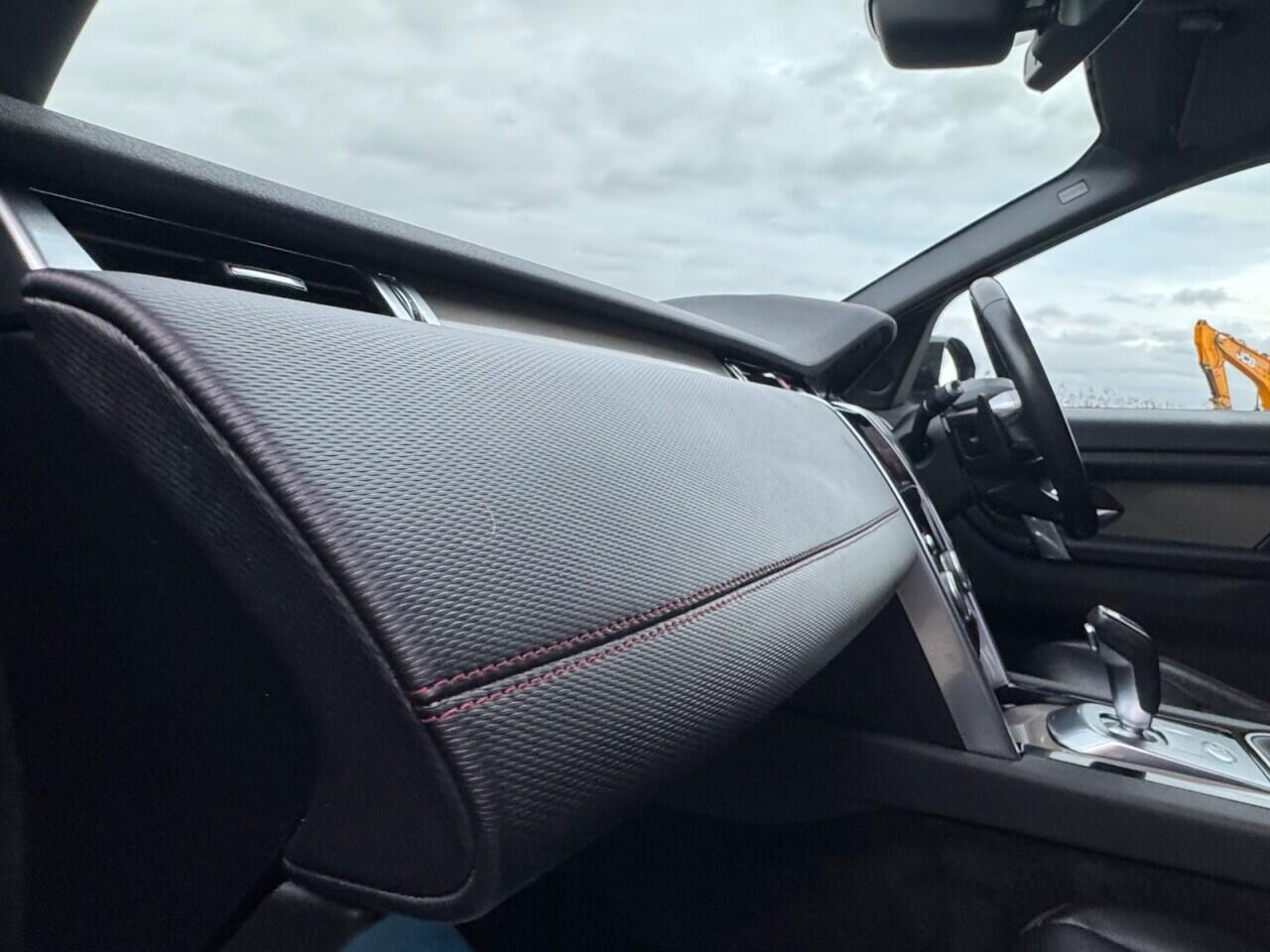 Used Land Rover Discovery Sport for sale - 76702499: Photo 51