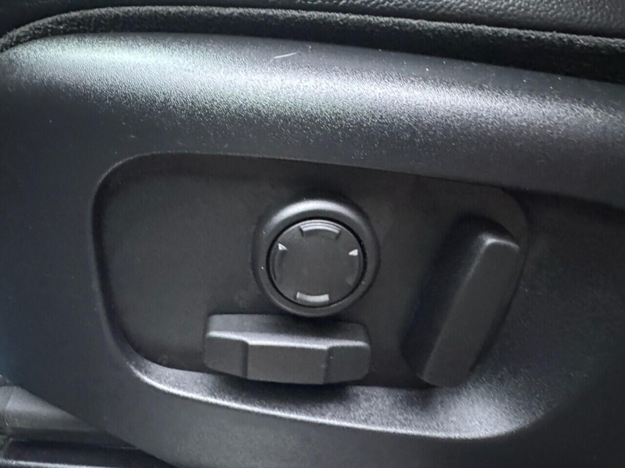 Used Land Rover Discovery Sport for sale - 76702499: Photo 53