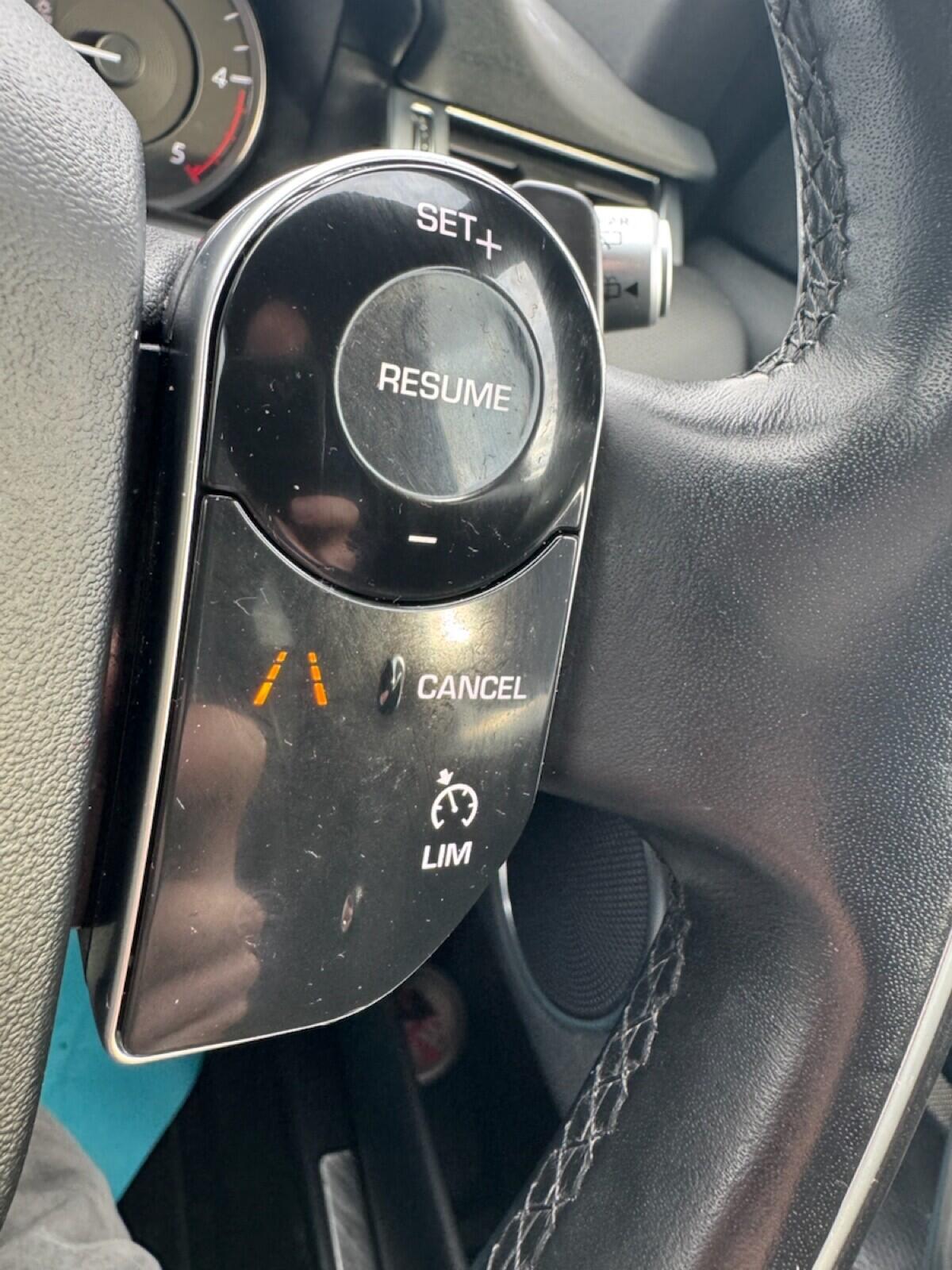 Used Land Rover Discovery Sport for sale - 76702499: Photo 61