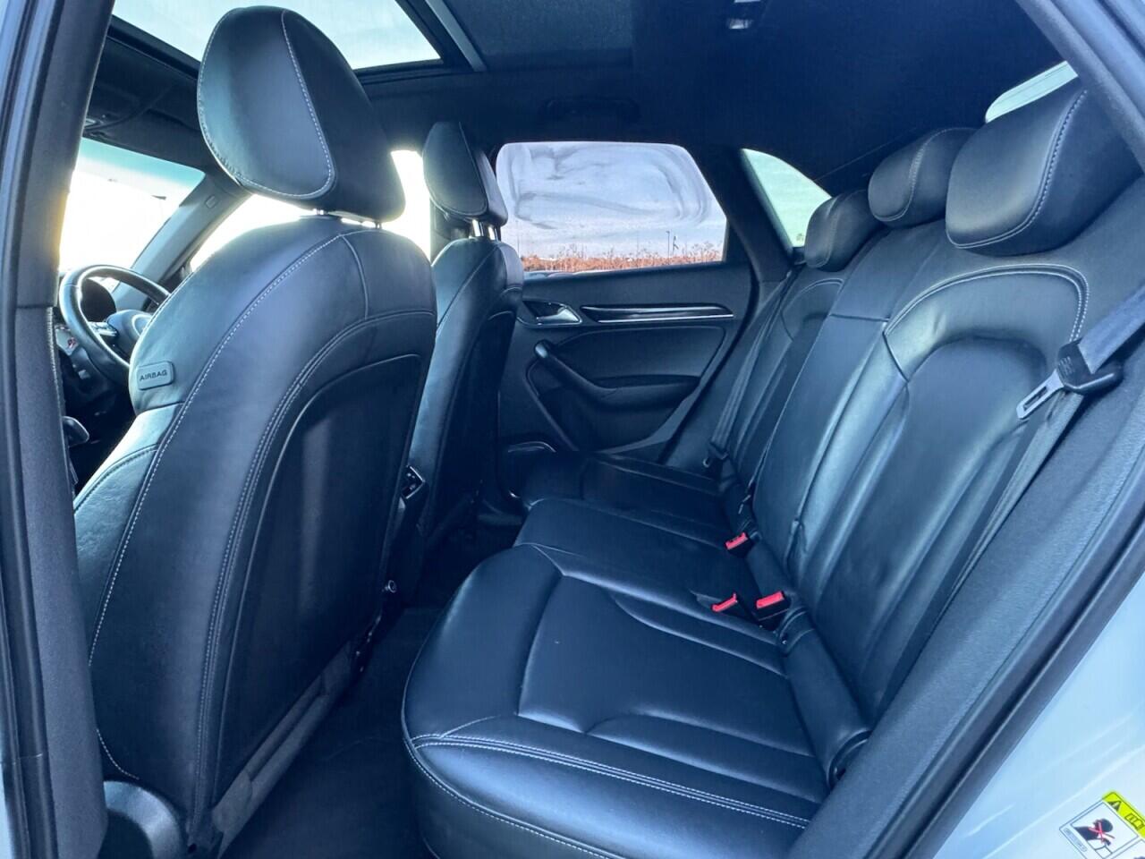 Used Audi RS Q3 2016 for sale - 76702299: Photo 11