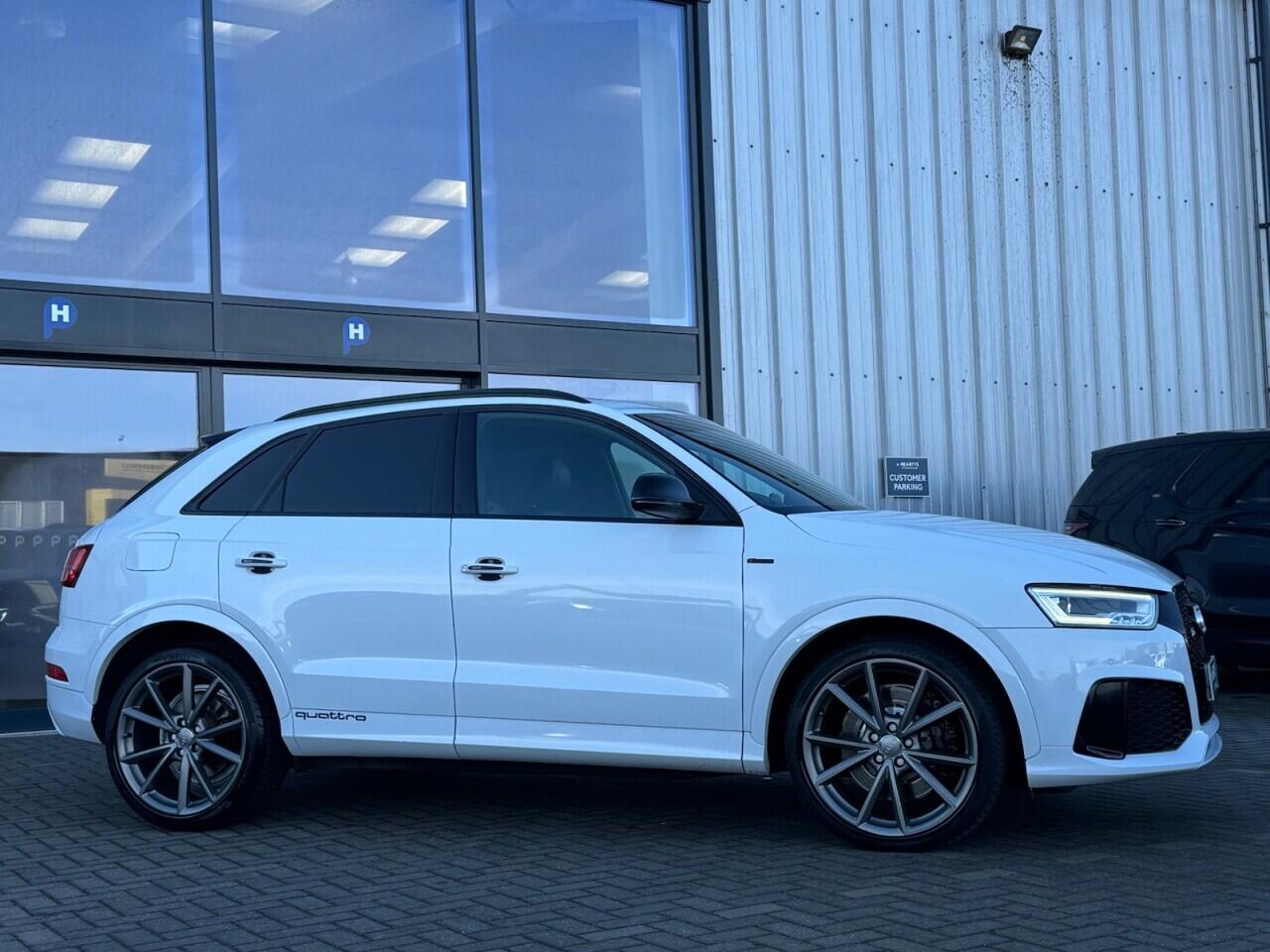 Used Audi RS Q3 2016 for sale - 76702299: Photo 13