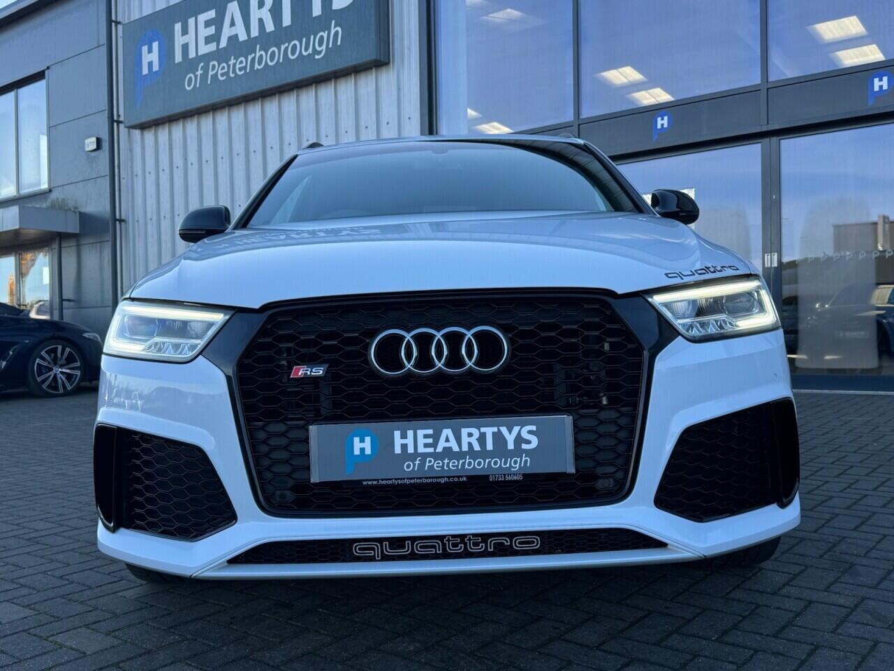 Used Audi RS Q3 2016 for sale - 76702299: Photo 2