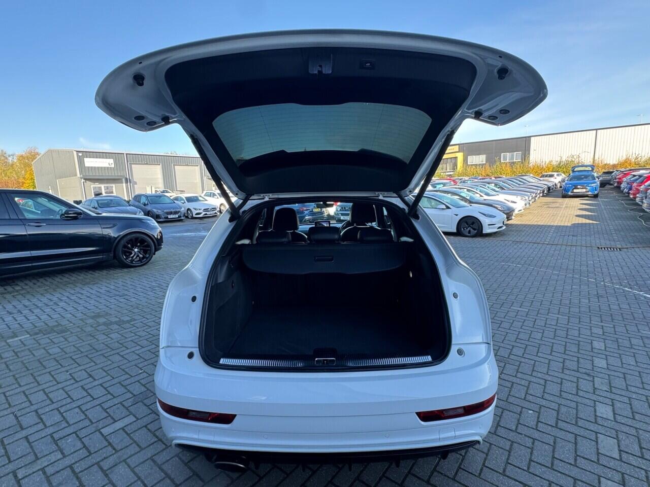 Used Audi RS Q3 2016 for sale - 76702299: Photo 42