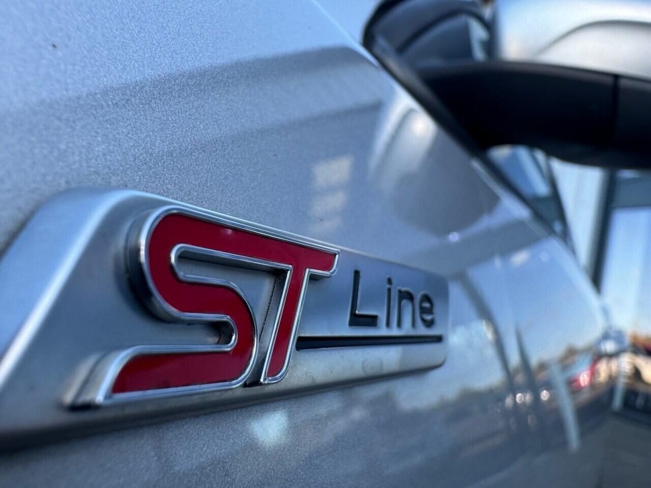 Used Ford Focus 2022 for sale - 76701447: Photo 14