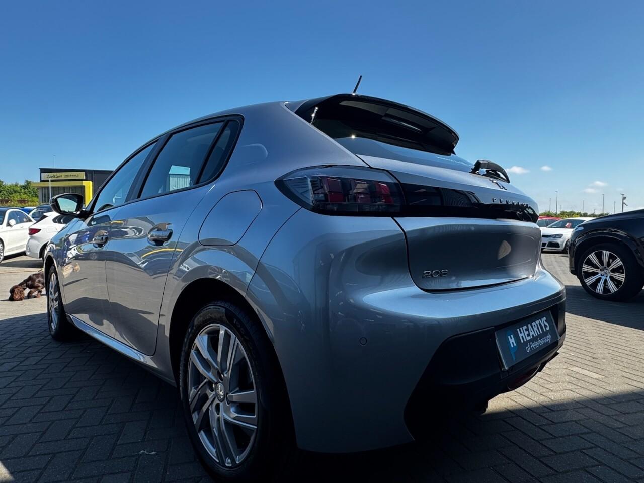 Used Peugeot 208 for sale - 76997365: Photo 11