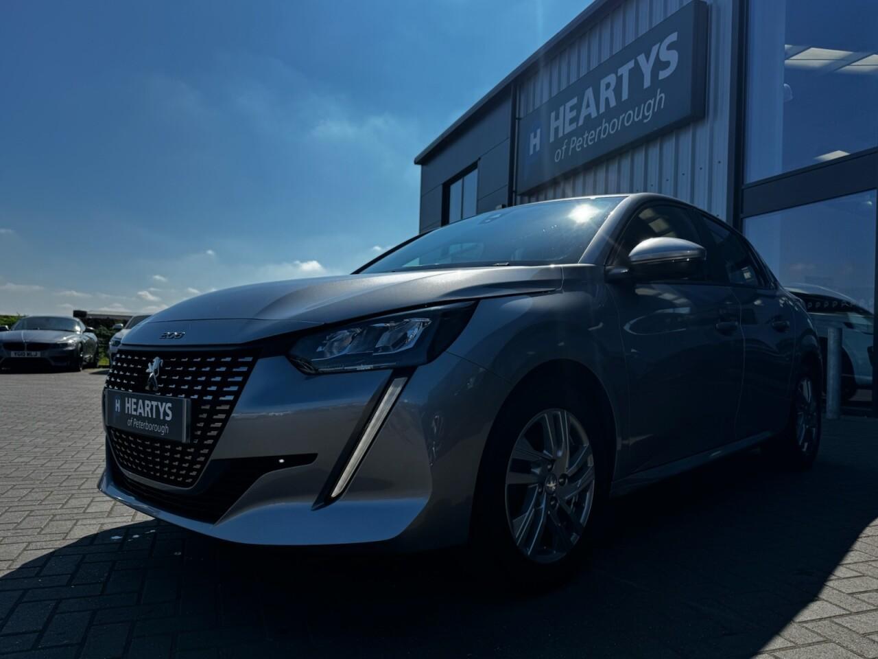 Used Peugeot 208 for sale - 76997365: Photo 4