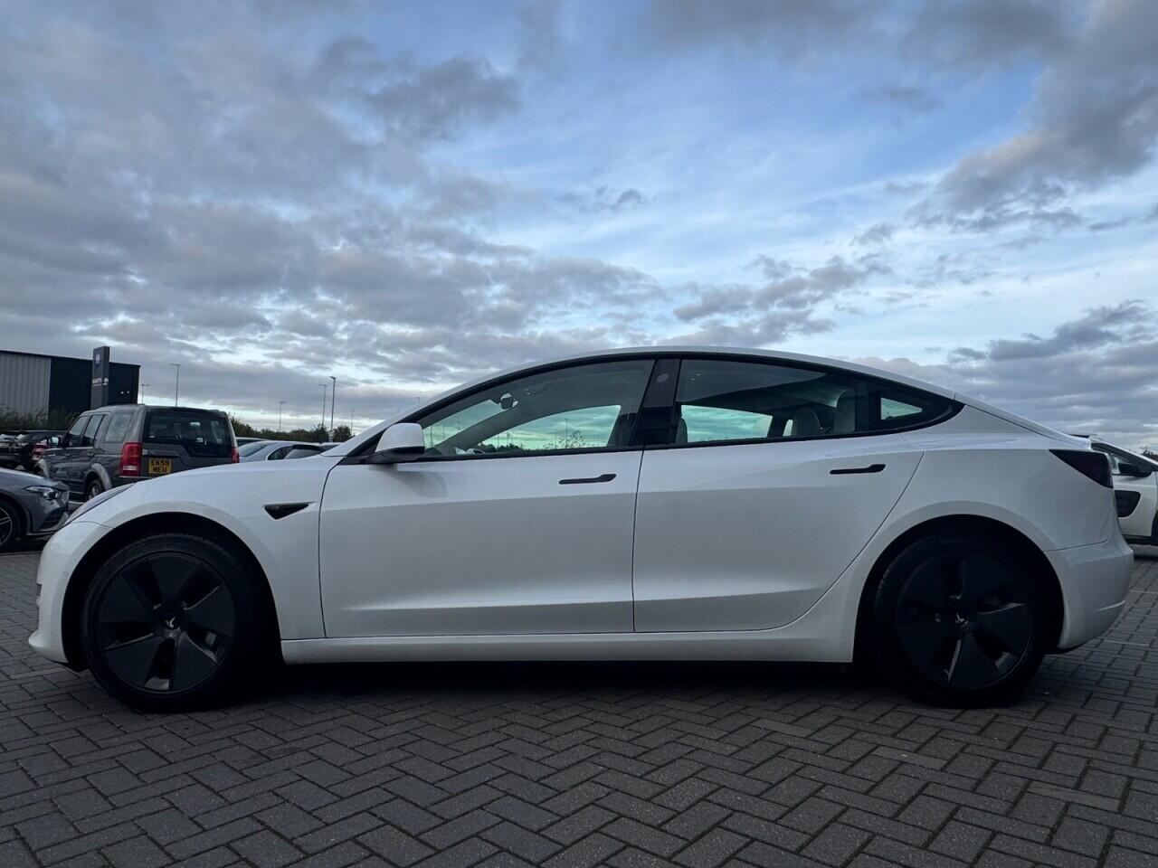 Used Tesla Model 3 2020 for sale - 76701082: Photo 11