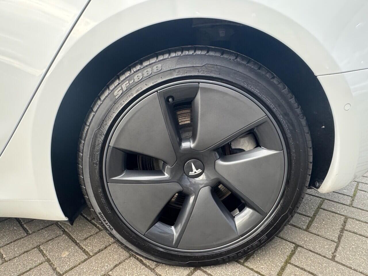 Used Tesla Model 3 2020 for sale - 76701082: Photo 13