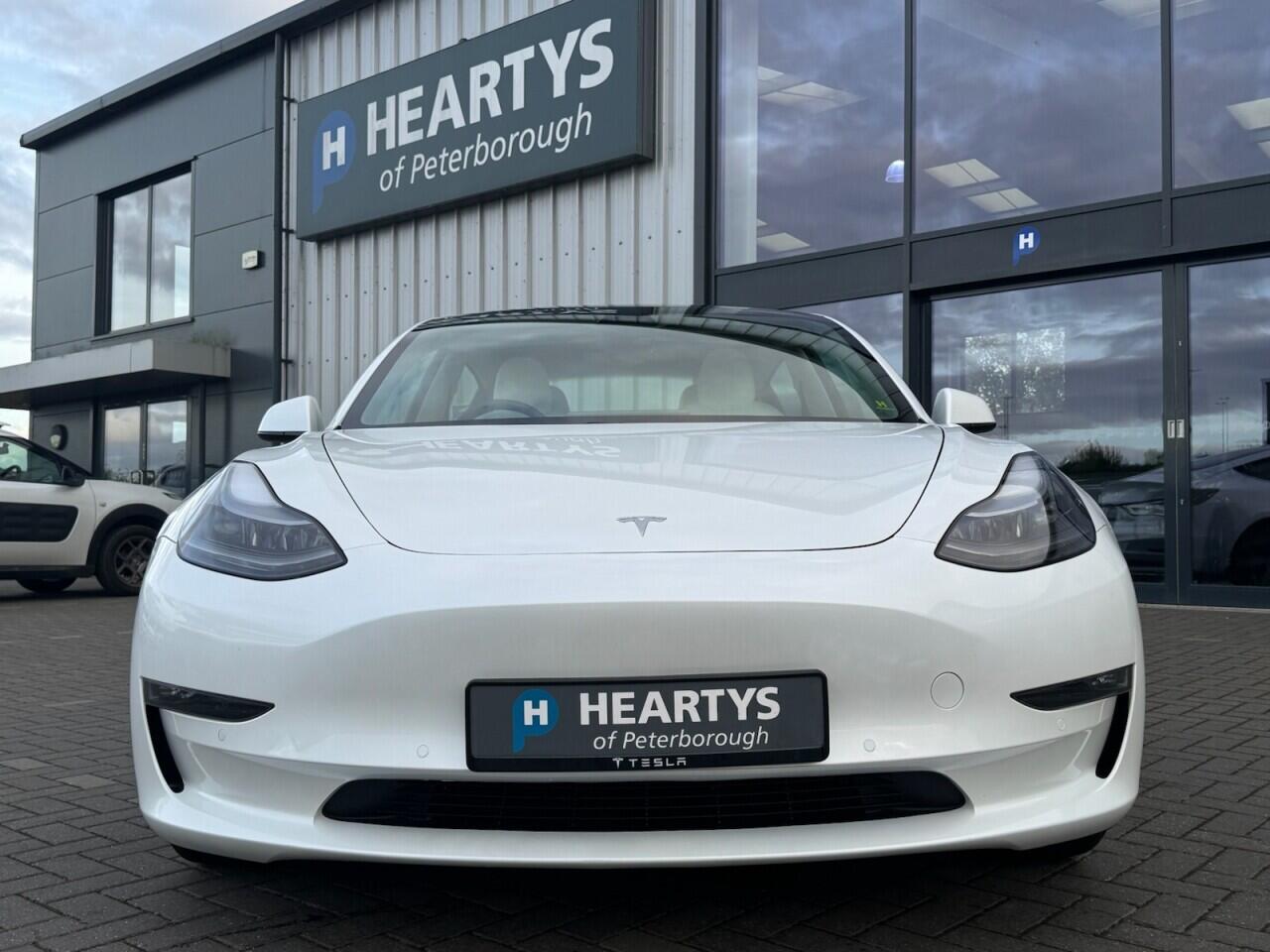 Used Tesla Model 3 2020 for sale - 76701082: Photo 2