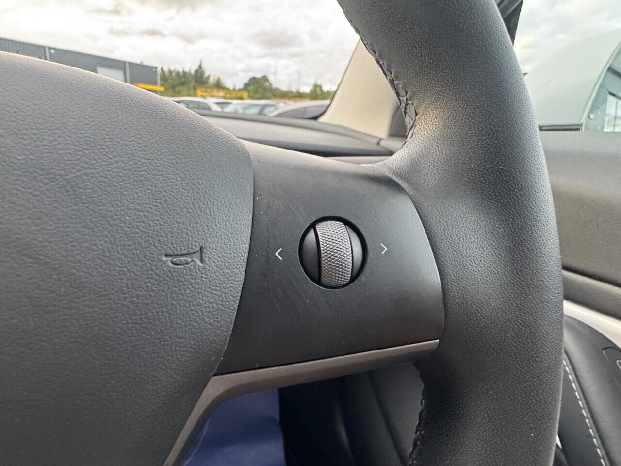 Used Tesla Model 3 2020 for sale - 76701082: Photo 49