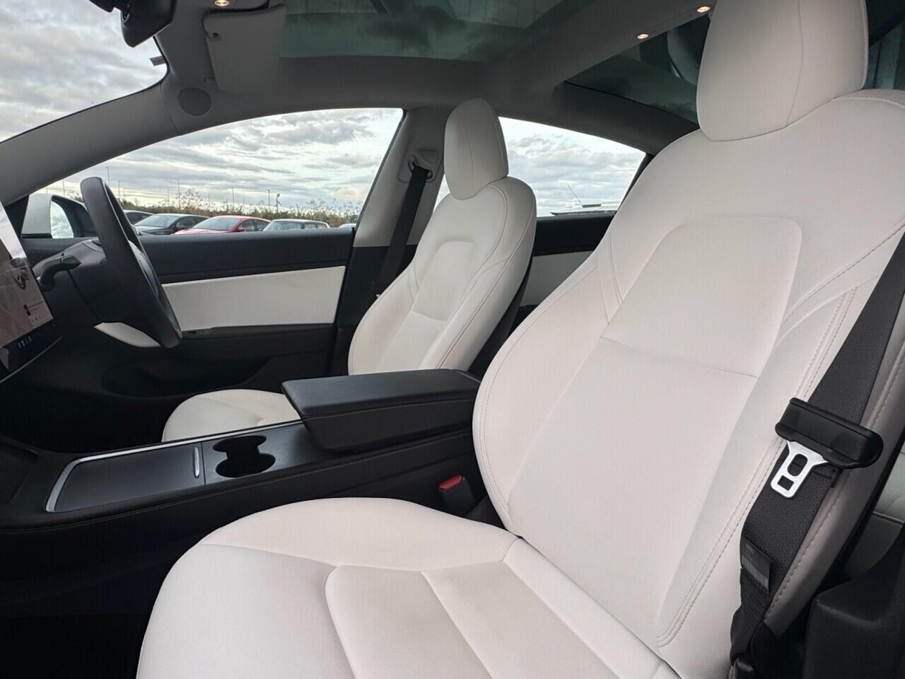 Used Tesla Model 3 2020 for sale - 76701082: Photo 9