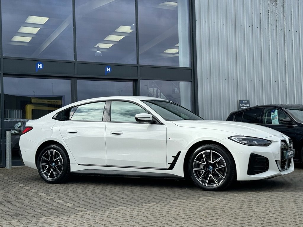 Used BMW i4 2023 for sale - 76558820: Photo 12