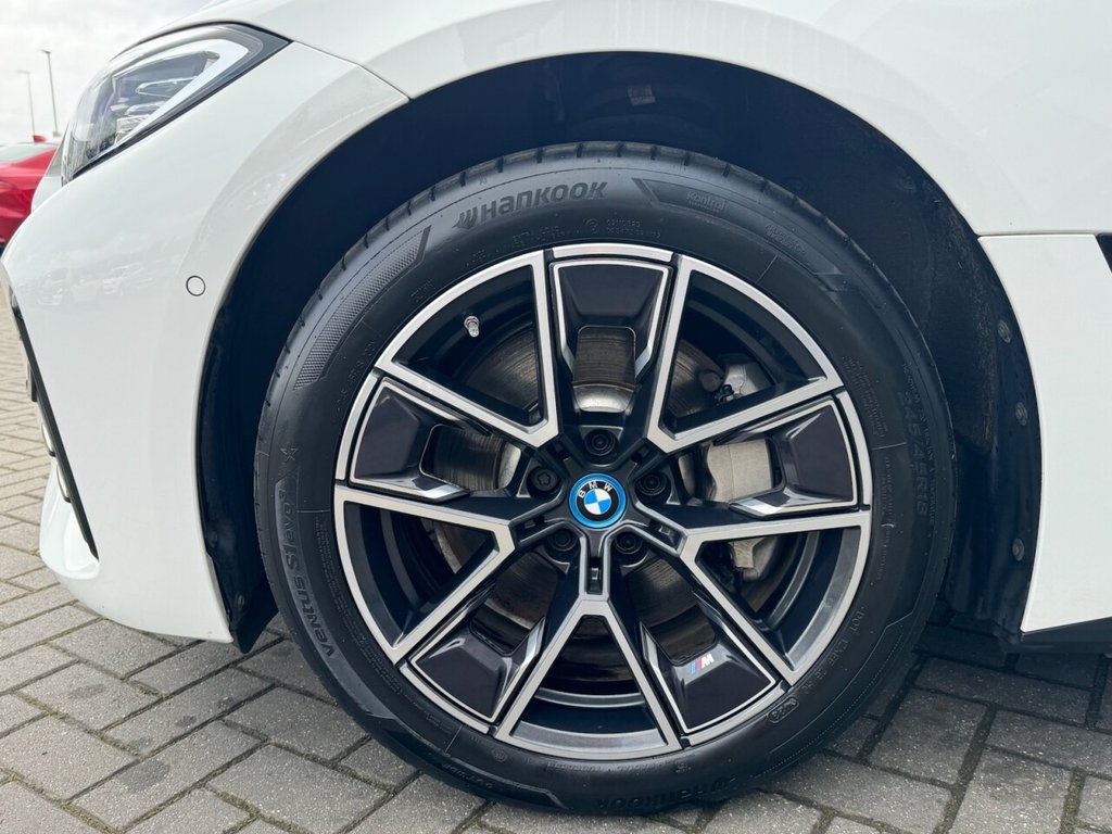 Used BMW i4 2023 for sale - 76558820: Photo 36
