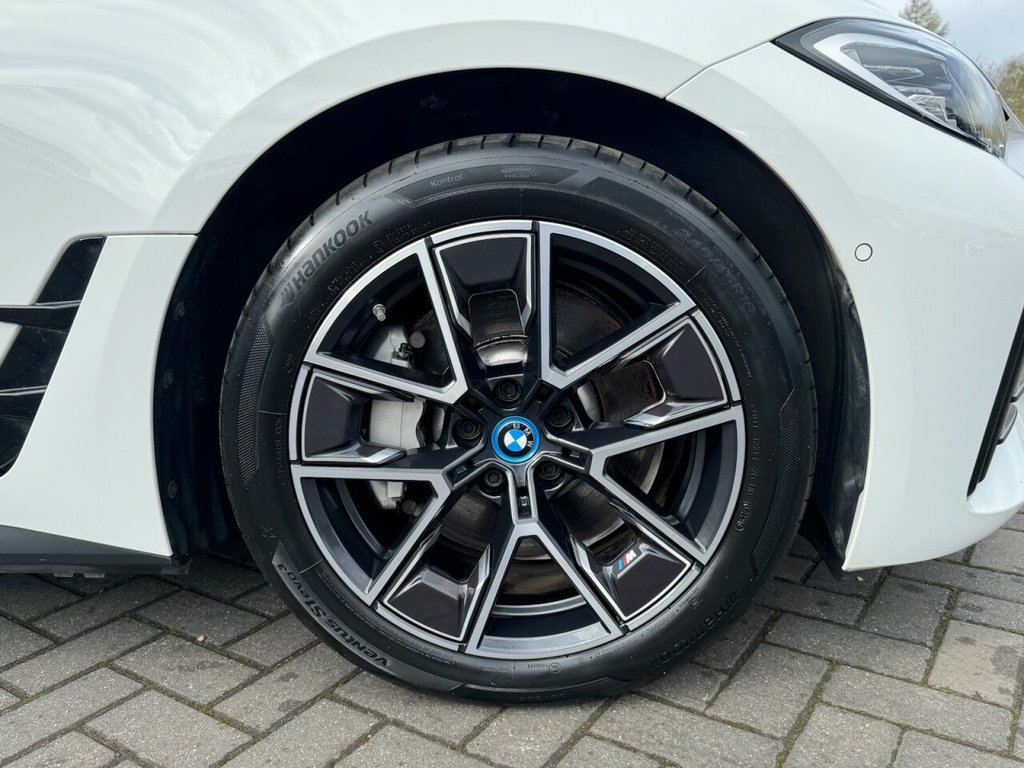 Used BMW i4 2023 for sale - 76558820: Photo 47