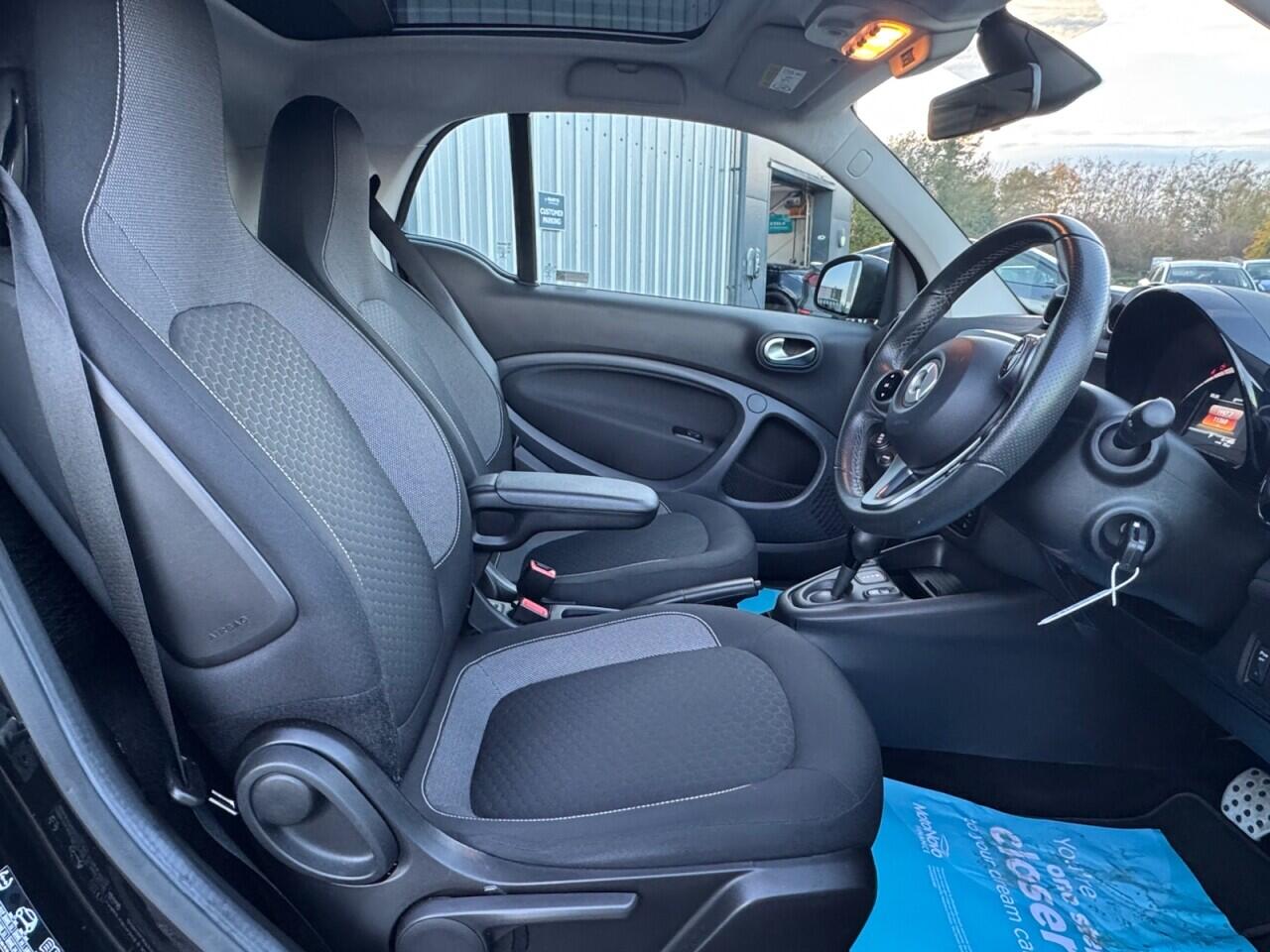 Used smart fortwo 2020 for sale - 76701619: Photo 36