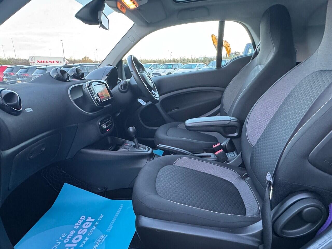 Used smart fortwo 2020 for sale - 76701619: Photo 5