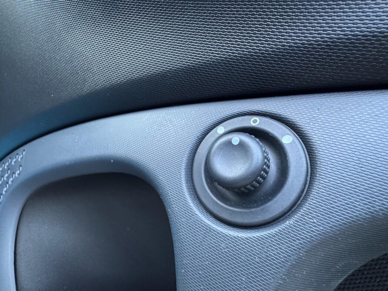 Used smart fortwo 2020 for sale - 76701619: Photo 56