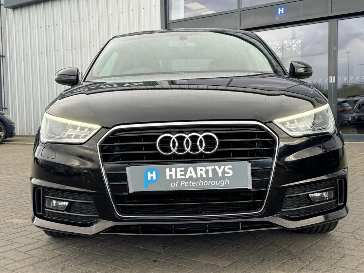 Used Audi A1 2016 for sale - 76701425: Photo 2