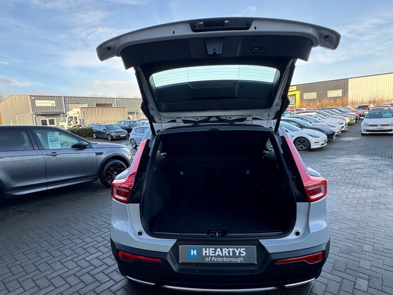 Used Volvo XC40 2019 for sale - 77090809: Photo 41