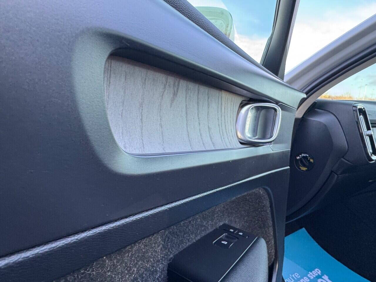 Used Volvo XC40 2019 for sale - 77090809: Photo 51