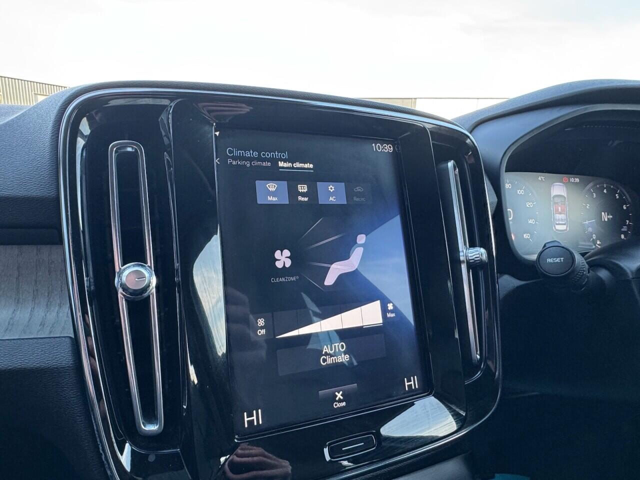 Used Volvo XC40 2019 for sale - 77090809: Photo 53