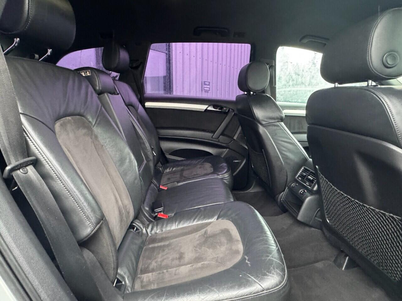 Used Audi Q7 2010 for sale - 76781551: Photo 35