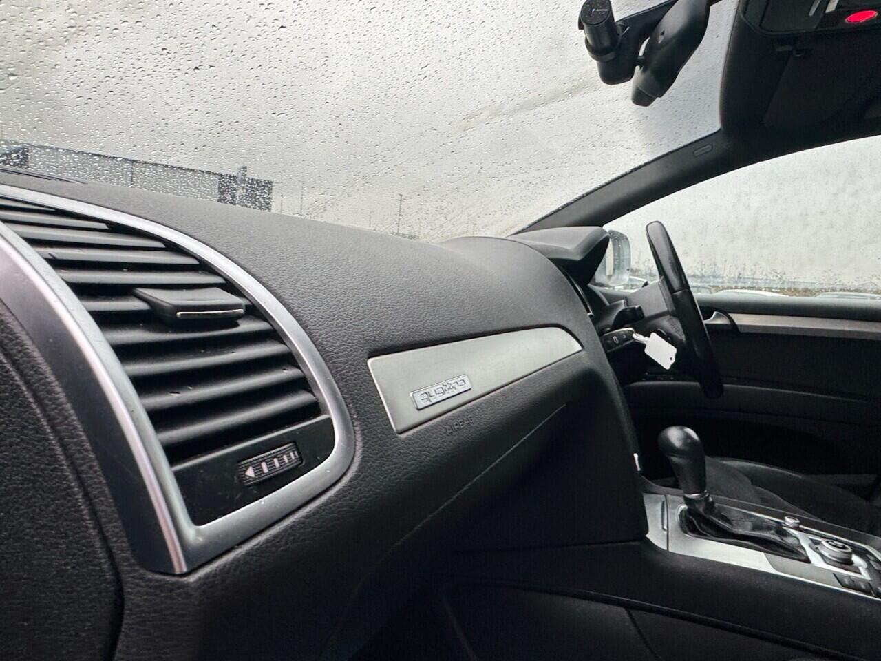 Used Audi Q7 2010 for sale - 76781551: Photo 47