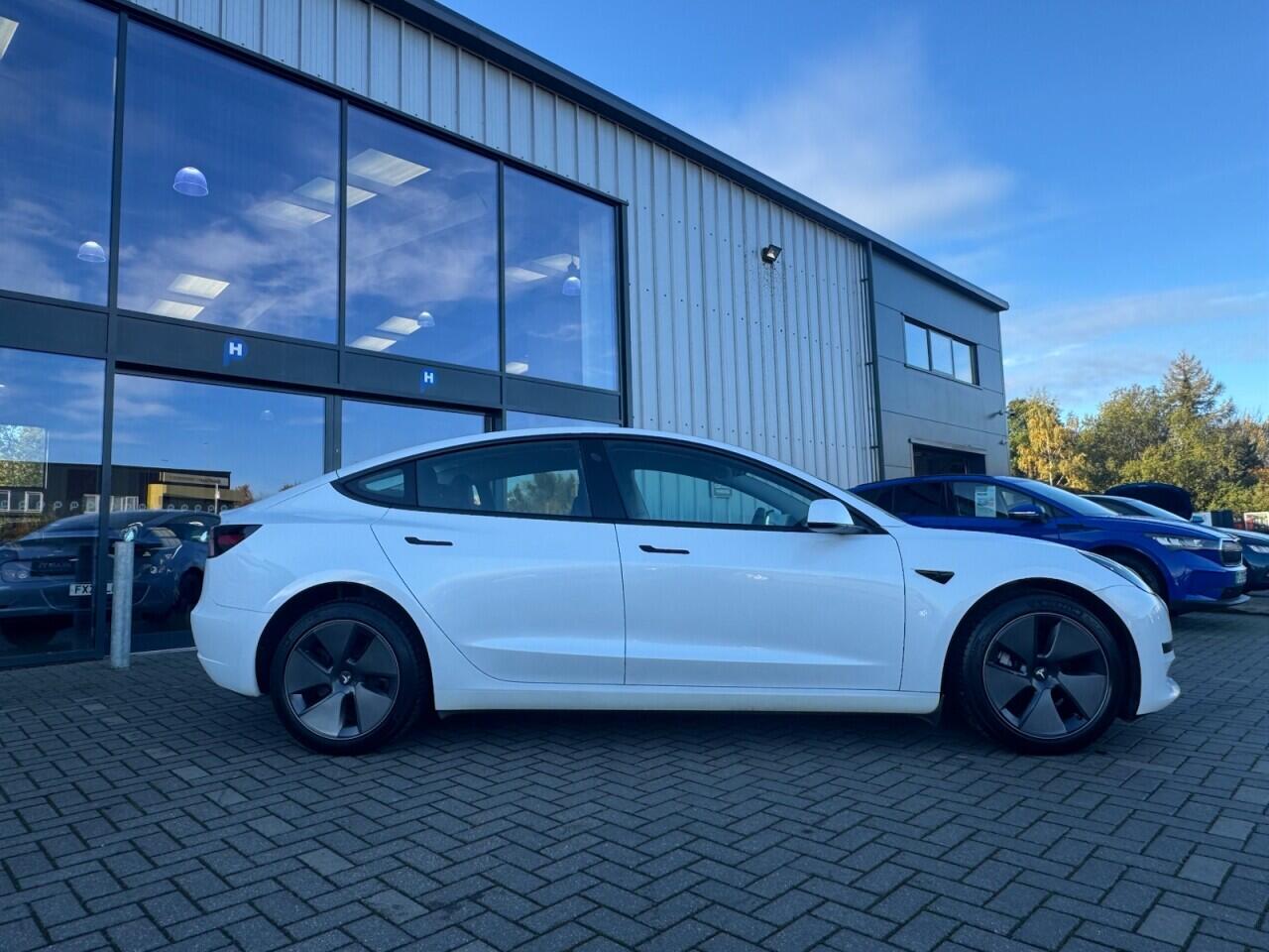 Used Tesla Model 3 2022 for sale - 76997552: Photo 6